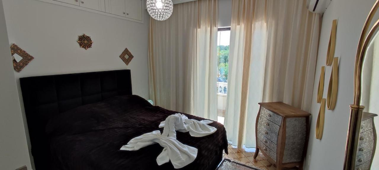 Ixian House Apartment Екстериор снимка